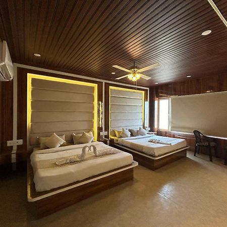 Hotel Dev Ganga Rišikéš Exteriér fotografie