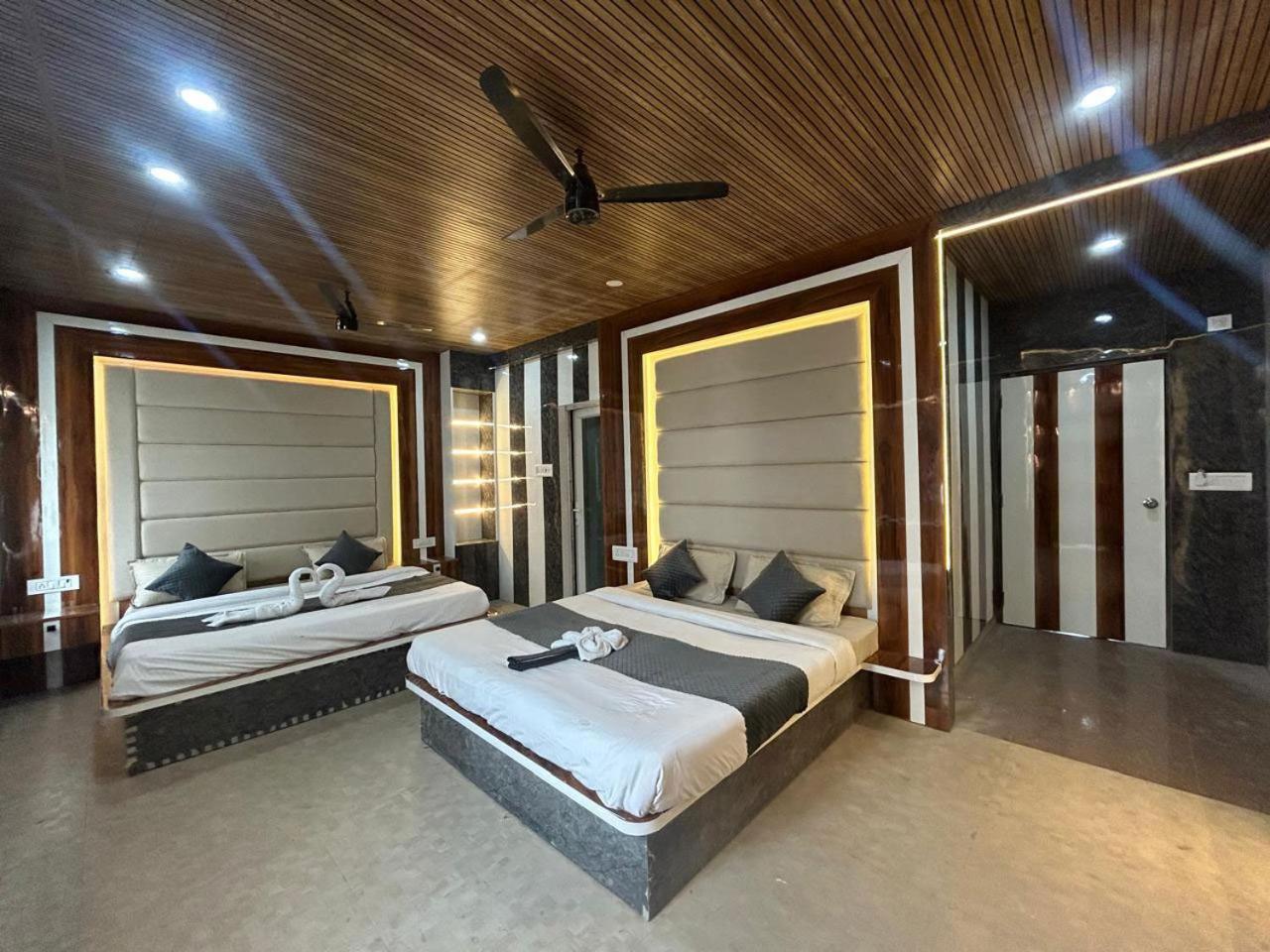 Hotel Dev Ganga Rišikéš Exteriér fotografie