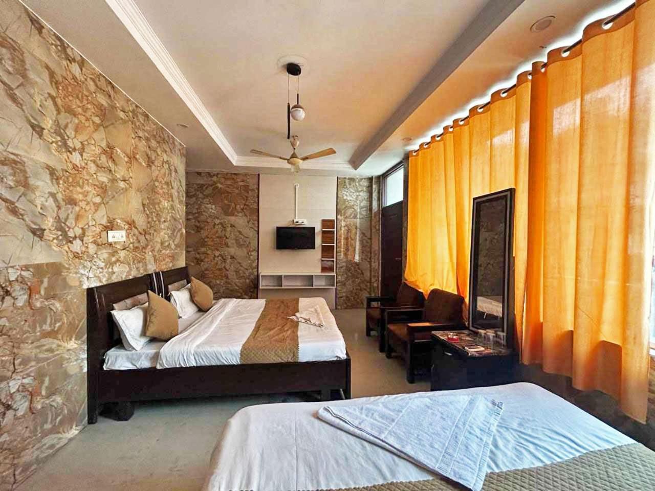 Hotel Dev Ganga Rišikéš Exteriér fotografie