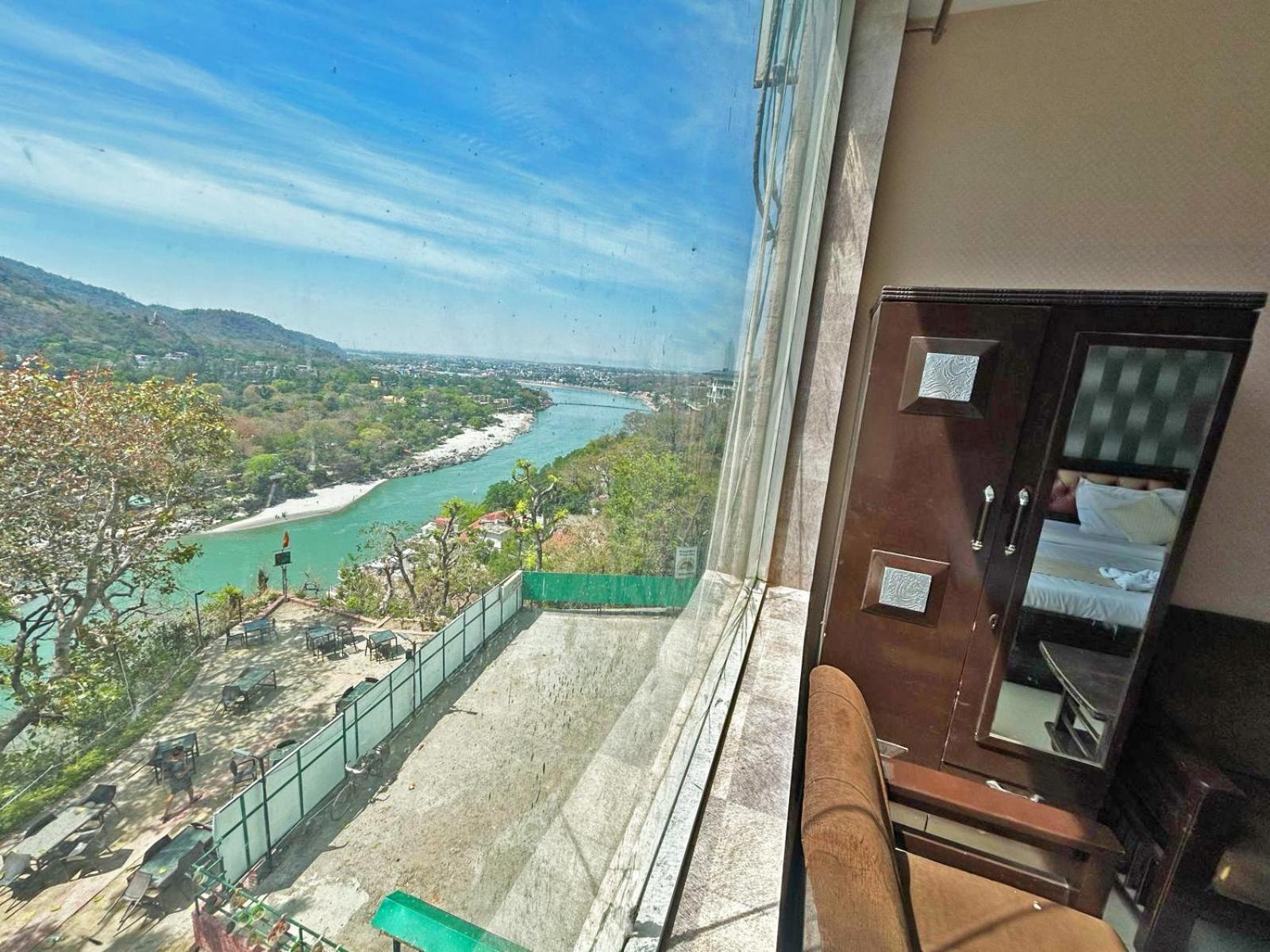 Hotel Dev Ganga Rišikéš Exteriér fotografie