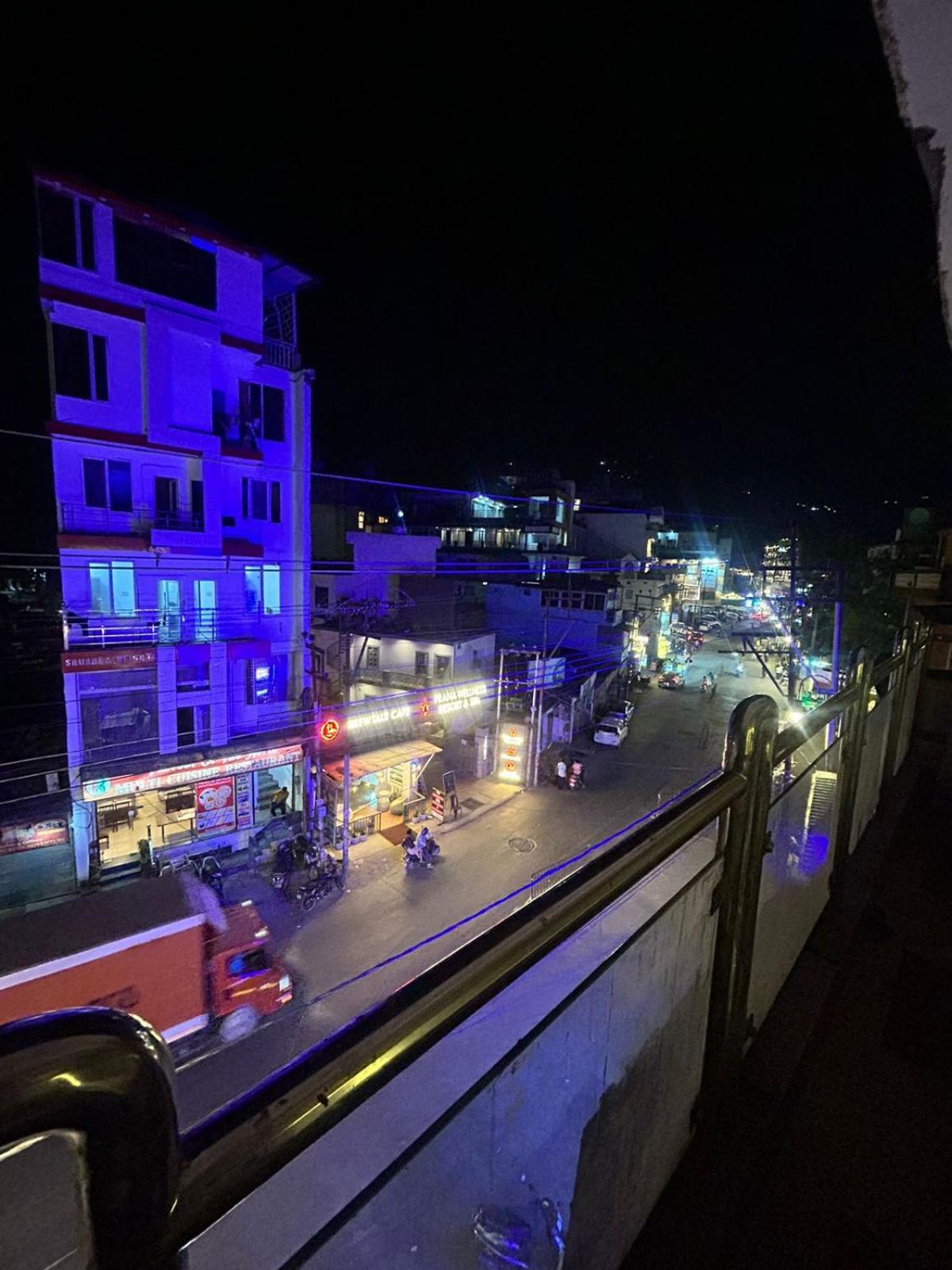 Hotel Dev Ganga Rišikéš Exteriér fotografie